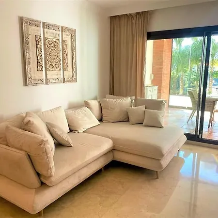 Breathtaking Apartment, Paradise Palm View Marbella